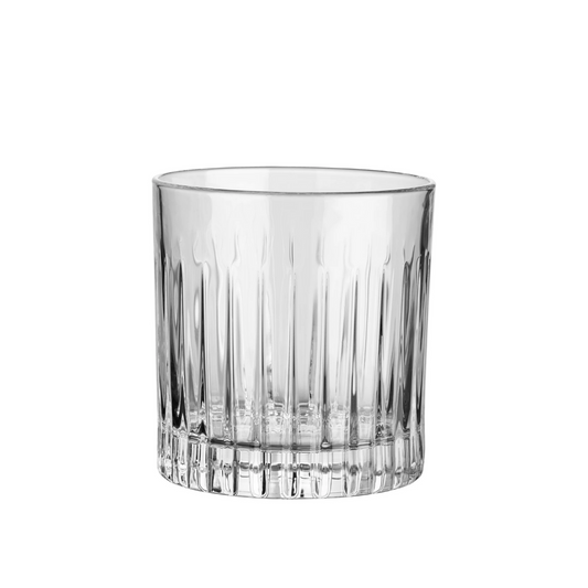 Timeless D.O.F. glass for classic drinks