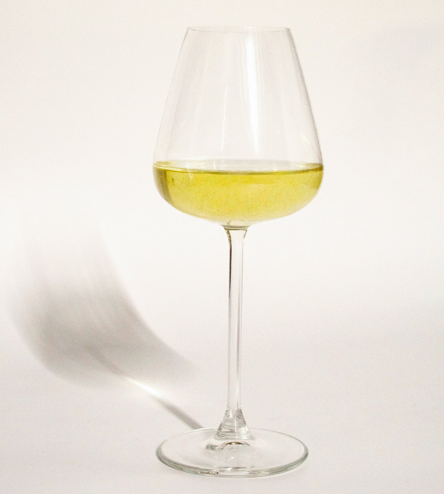 Onis Bespoke White Wine